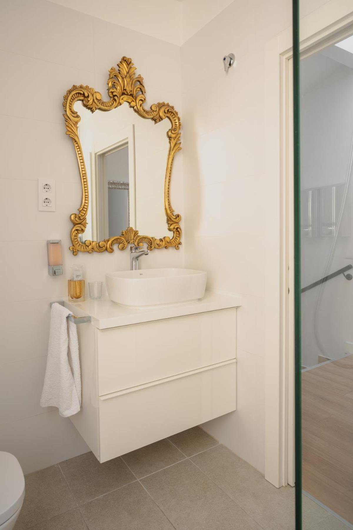 Villa Conde L'Hospitalet de Llobregat Ngoại thất bức ảnh